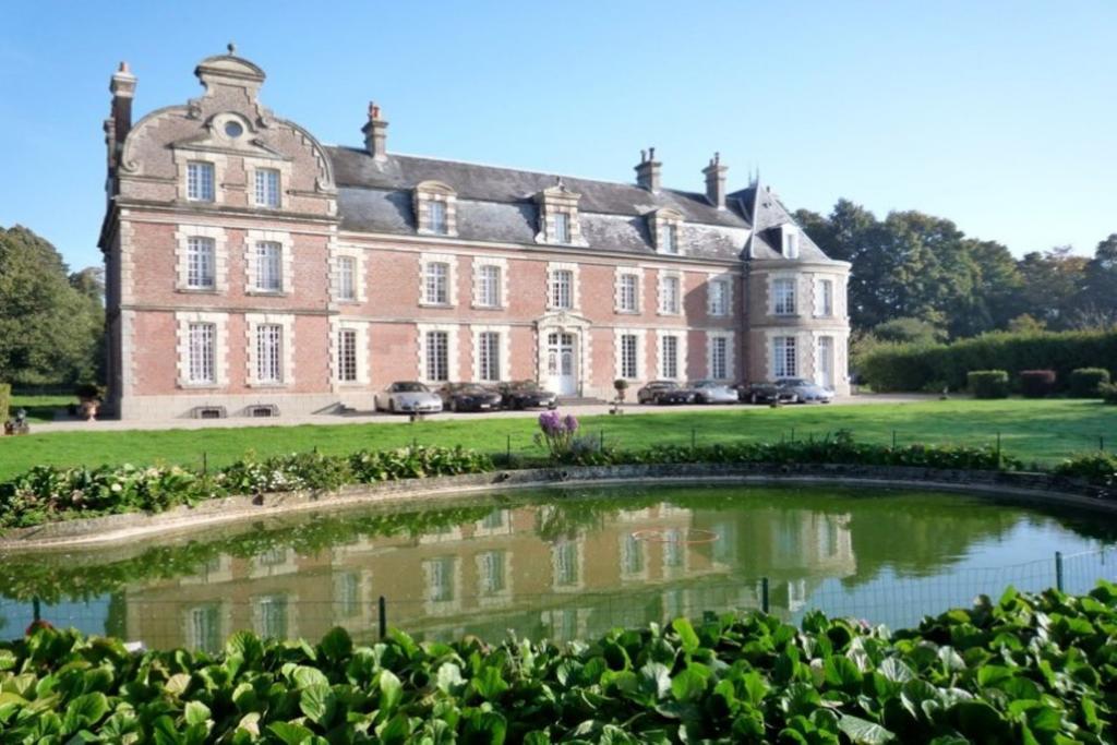 Chateau De Behen ภายนอก รูปภาพ